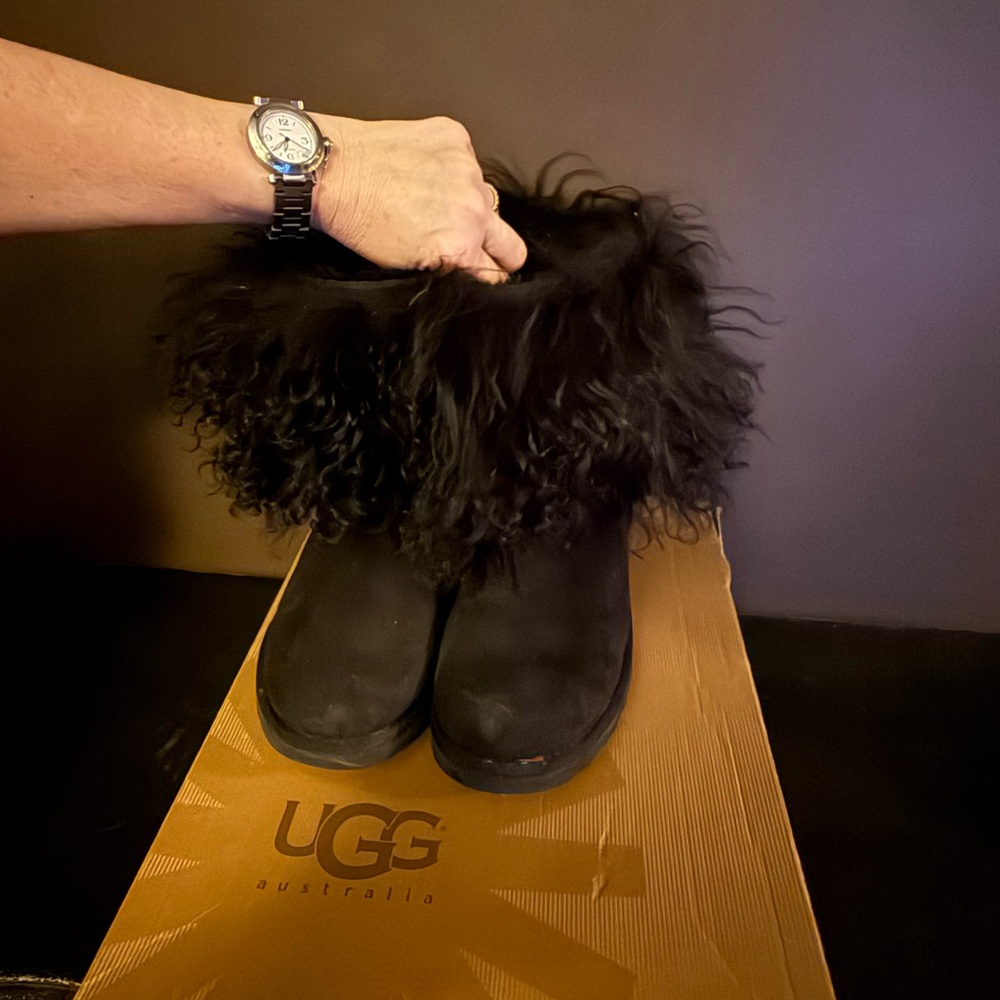 Ugg Lida mongolian fur cuff short boots (discontinued style)